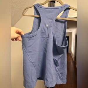 Lululemon workout tank